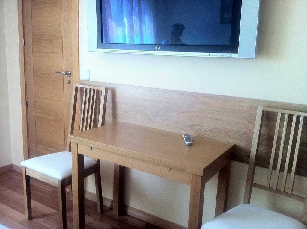 Hostal Madrid Paris บุยตราโก เดล โลโซยา ห้อง รูปภาพ